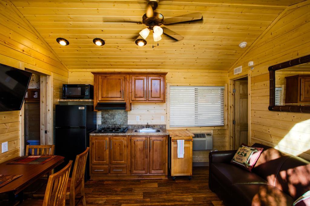 Verde Valley Deck Cottage 8 Котънууд Екстериор снимка
